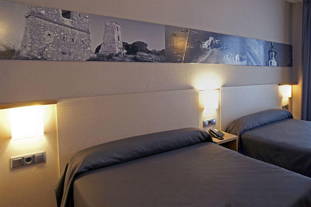 Hotel Bernat II 4*Sup Calella Dış mekan fotoğraf